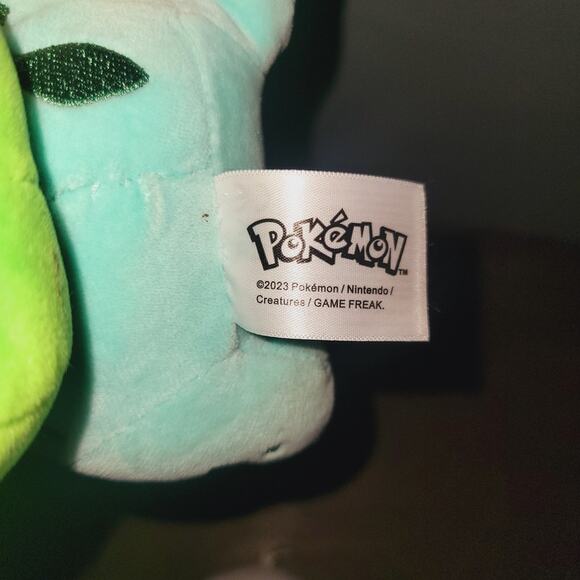 Pokemon Bulbasaur 8”  Seasonal Plush Stuffed Animal Toy And Pokeball Plush Lot - Picture 4 of 6